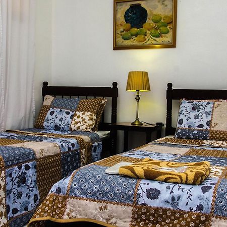 Lola Itang Pension House Tiniguiban Dış mekan fotoğraf