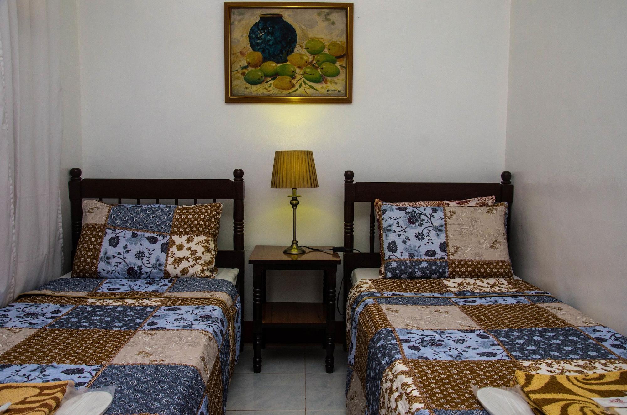 Lola Itang Pension House Tiniguiban Dış mekan fotoğraf