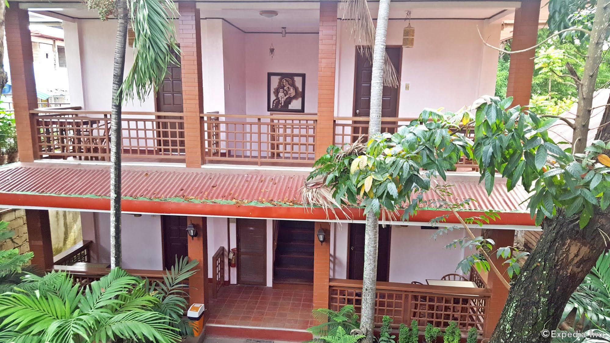 Lola Itang Pension House Tiniguiban Dış mekan fotoğraf