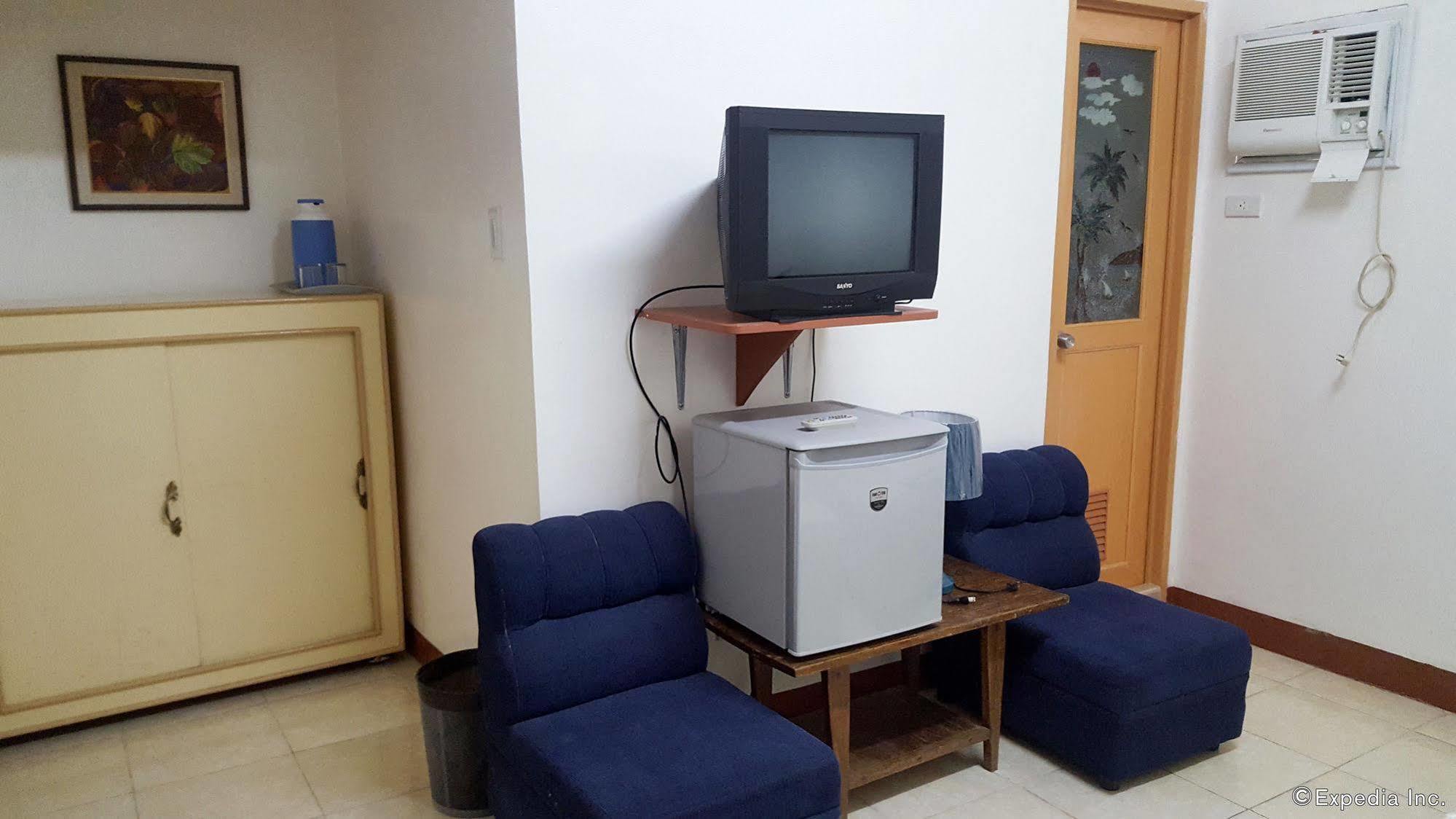 Lola Itang Pension House Tiniguiban Dış mekan fotoğraf