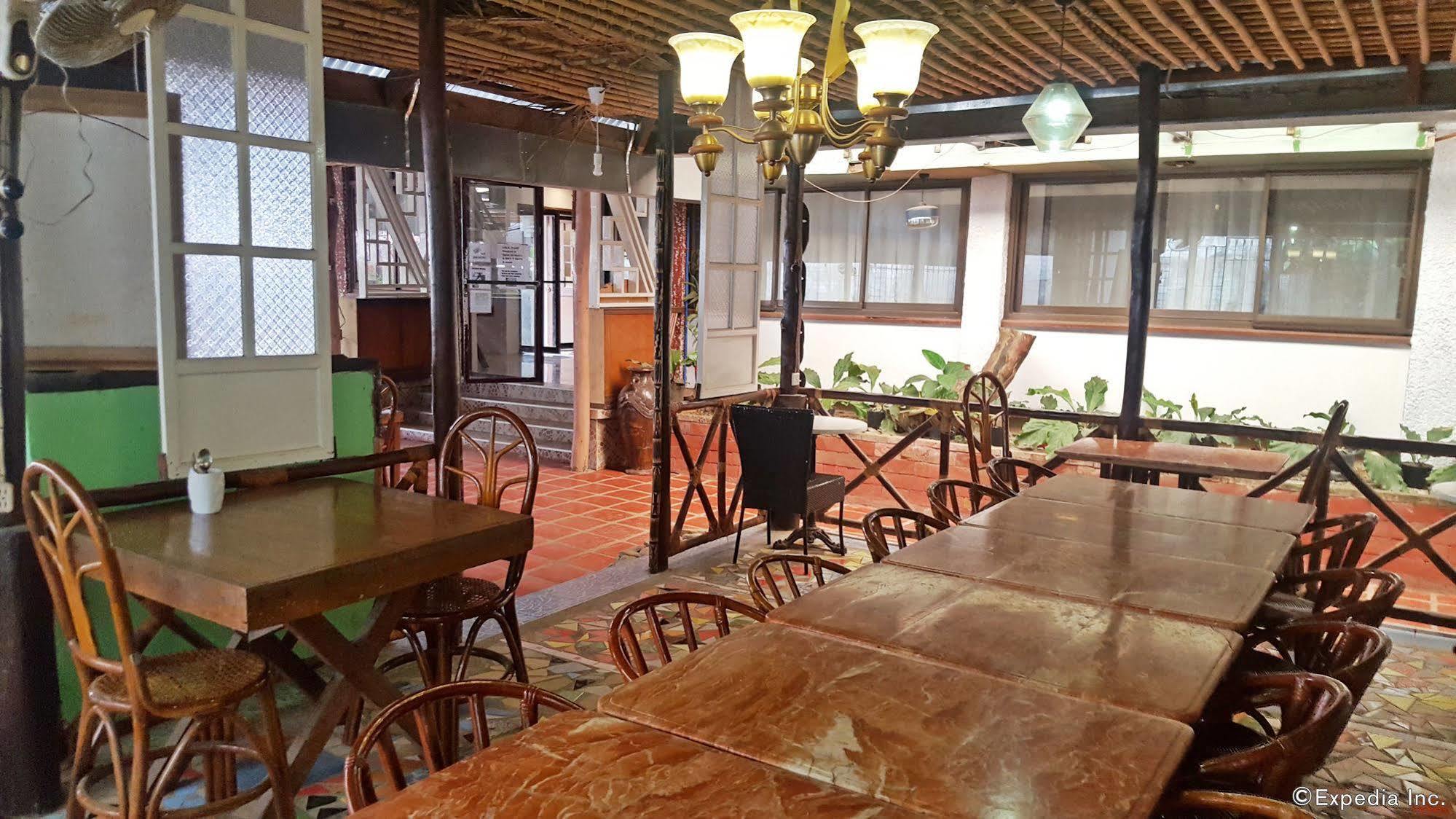 Lola Itang Pension House Tiniguiban Dış mekan fotoğraf