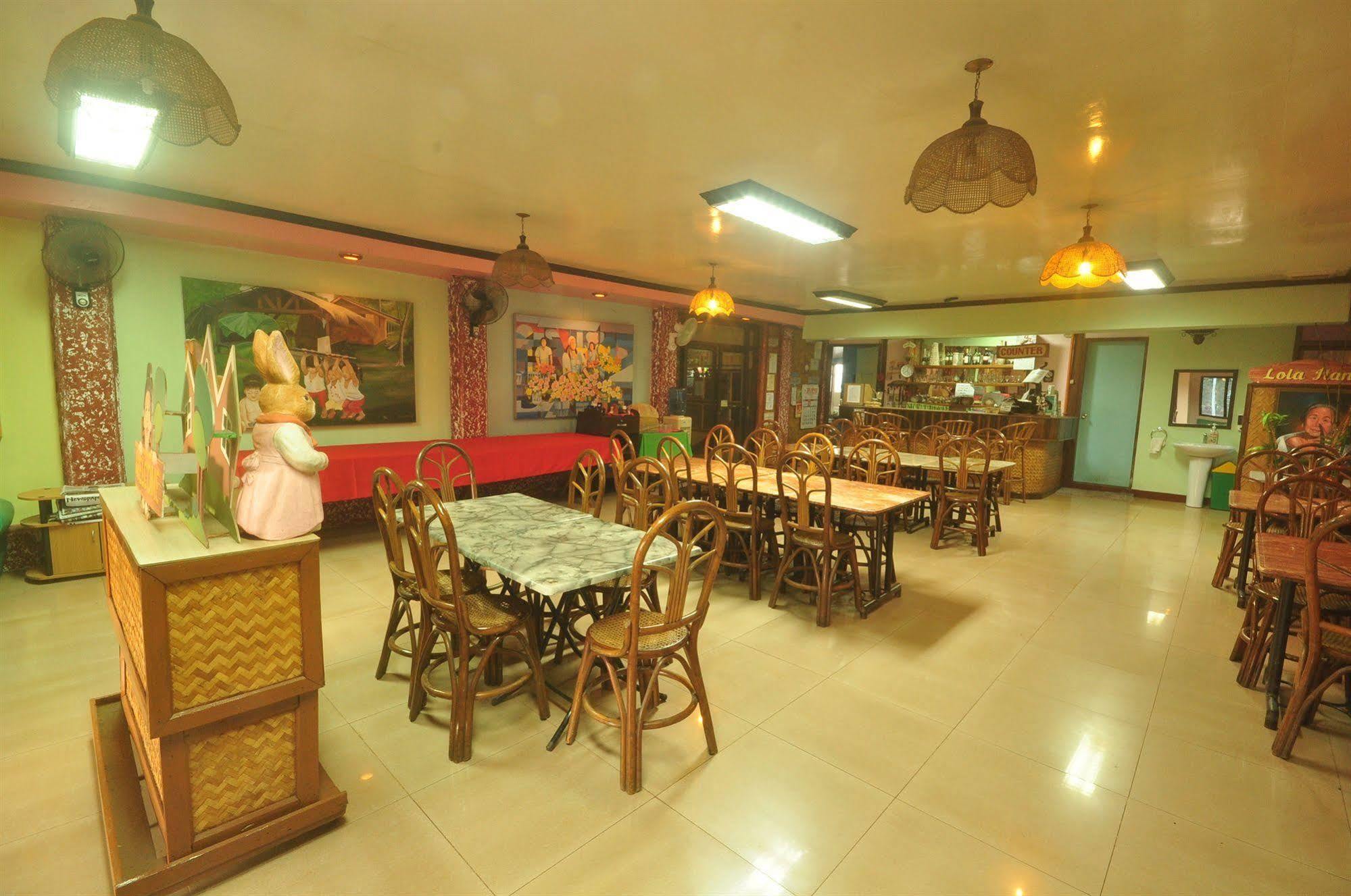 Lola Itang Pension House Tiniguiban Dış mekan fotoğraf