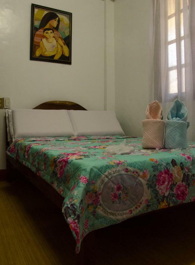 Lola Itang Pension House Tiniguiban Dış mekan fotoğraf