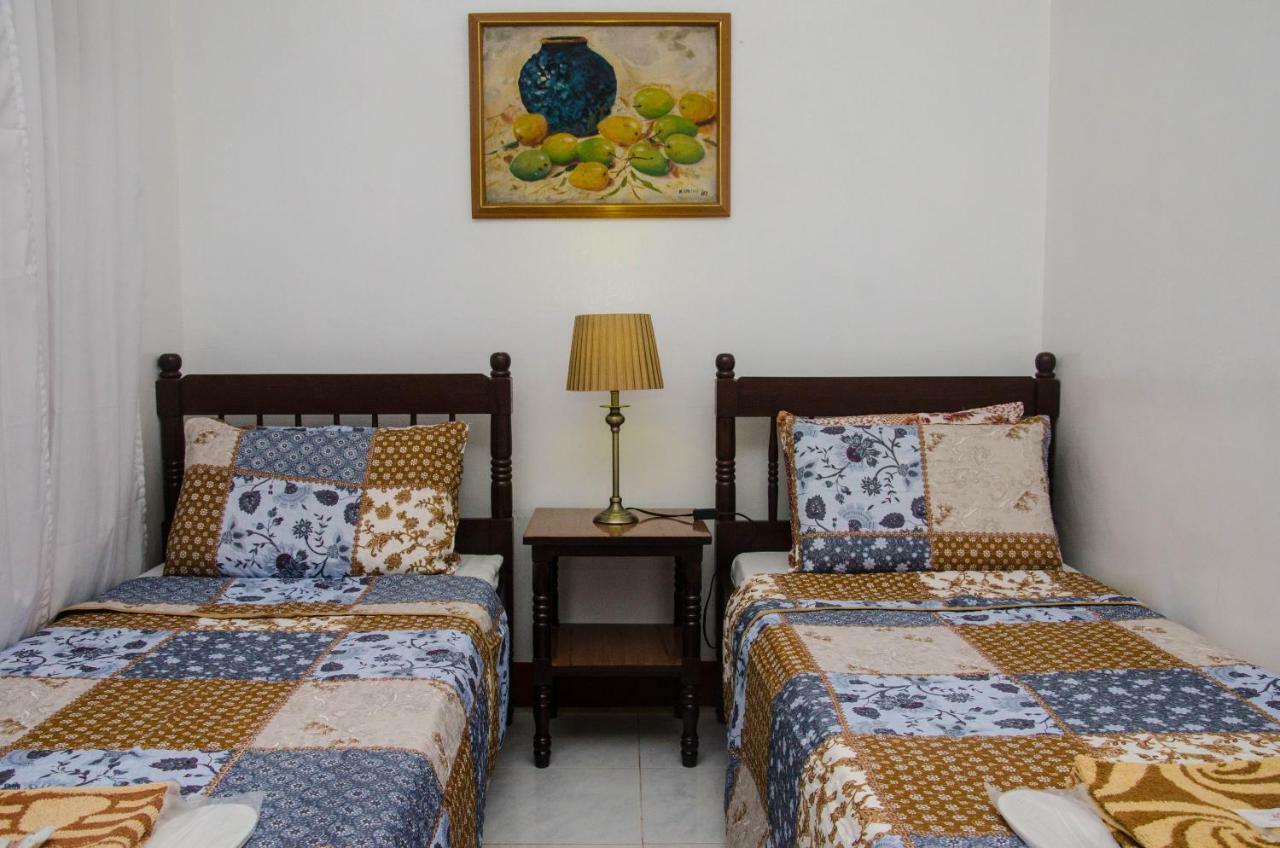 Lola Itang Pension House Tiniguiban Dış mekan fotoğraf